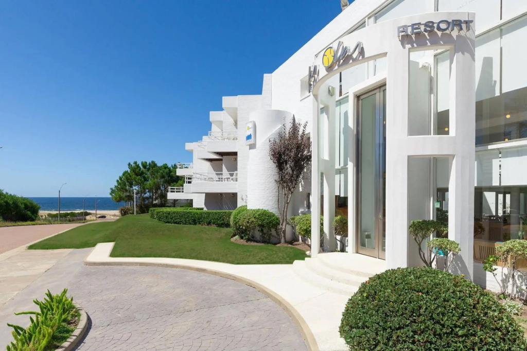 Hotel Las Olas