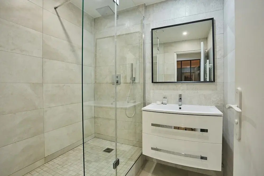 Sublime 3 Bedrooms Flat Center of Paris Montmartre