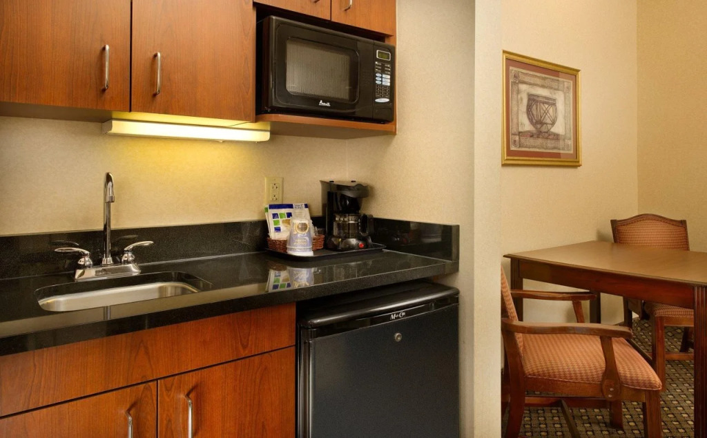 Holiday Inn Express & Suites by IHG Chambersburg by IHG