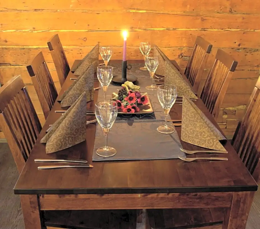 Kartanohotelli Saari