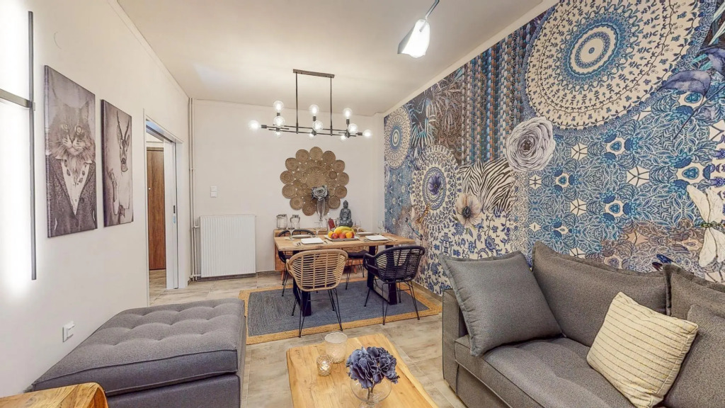 Motley Elegant Apartment by Estia