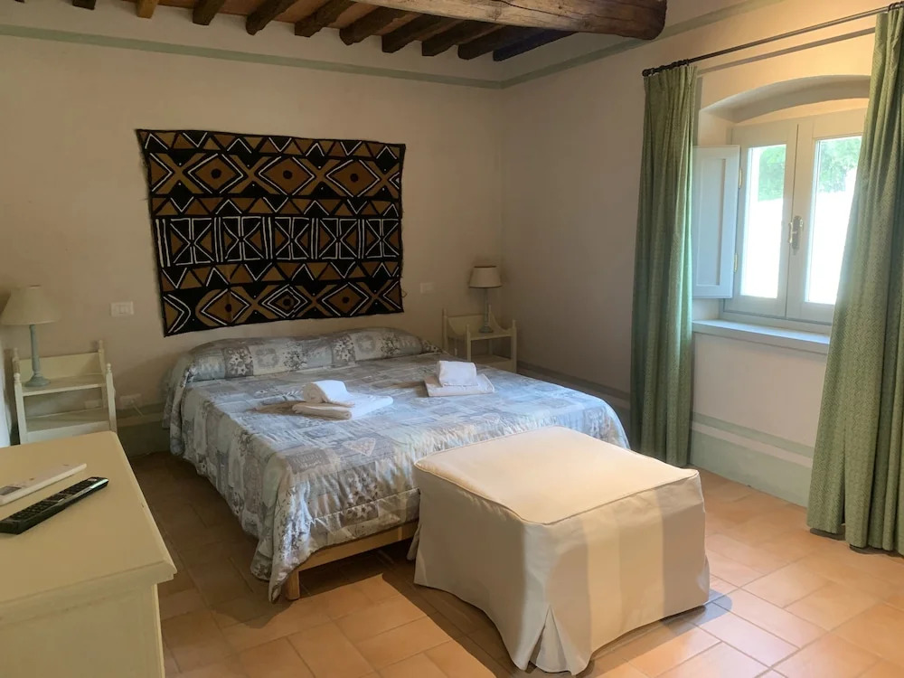 La Dispensa-bio agriturismo