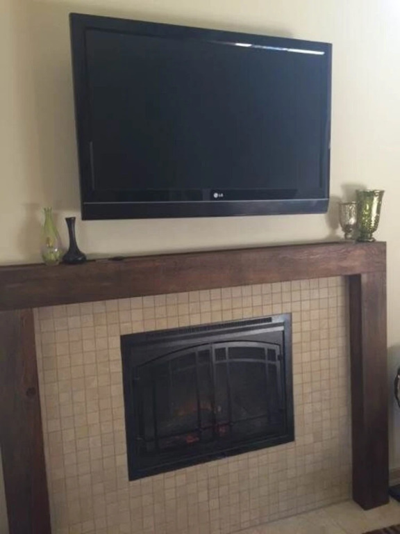 Mountainback 54 Loft Corner 3 Br Home by Redawning