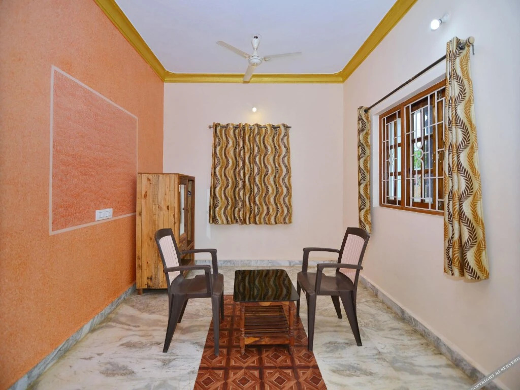 OYO 1964 Apartment Aajo