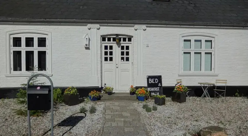 Skovlyst Bed and Breakfast