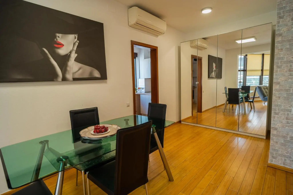 Penthouse with stunning view over the city and large terrace