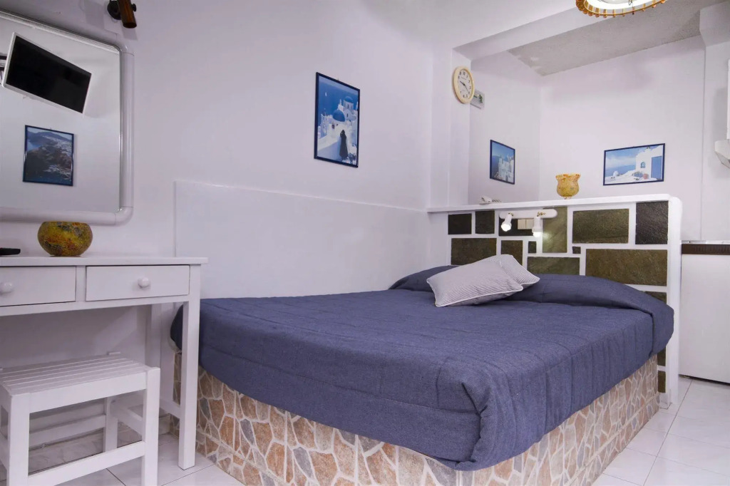 Kafieris Blue Studios
