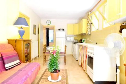 Apartment Rue Alphonse Daudet