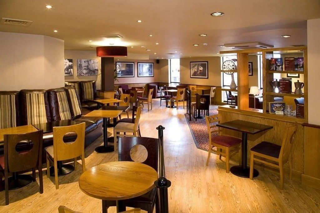Premier Inn Norwich Nelson City Centre