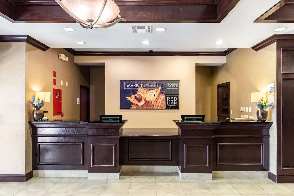 Holiday Inn Express & Suites Mineral Wells