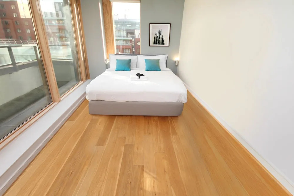 Forbes Street Penthouse