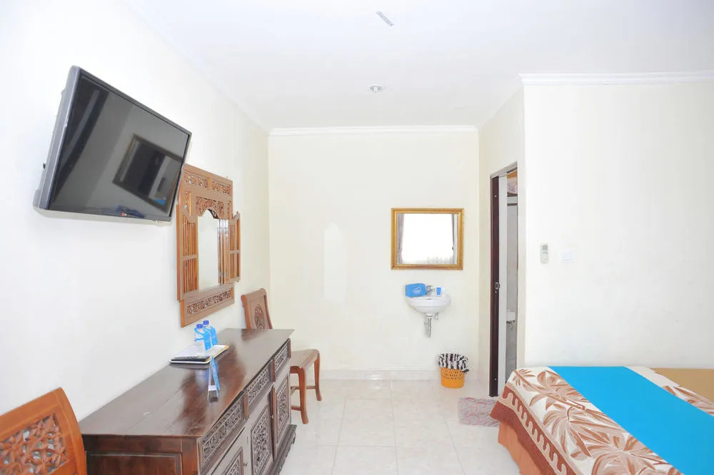 Airy Legian Dewi Sri 88 Kuta Bali