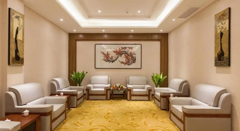 Lijiang Hotel