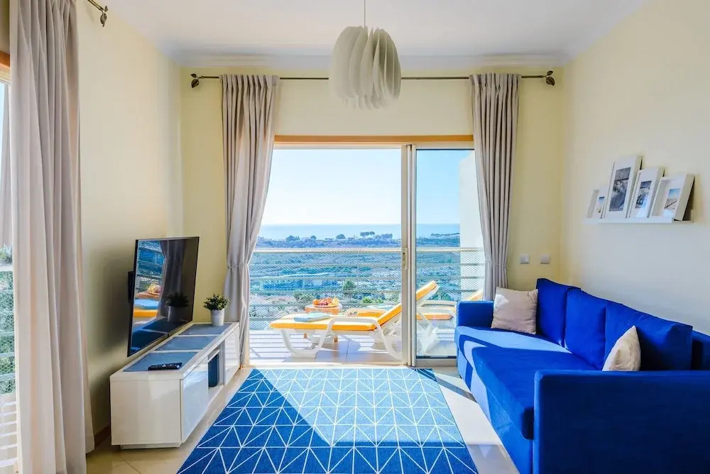 BnB Homes Apartment With Sea View 3 Terraces