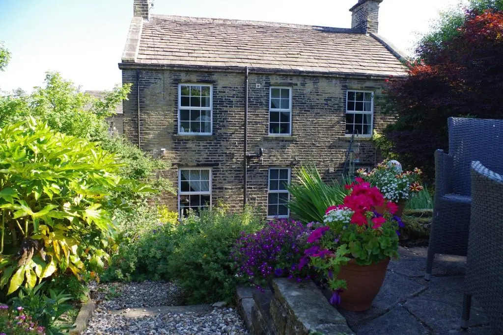 Ashtree House Bed And Breakfast