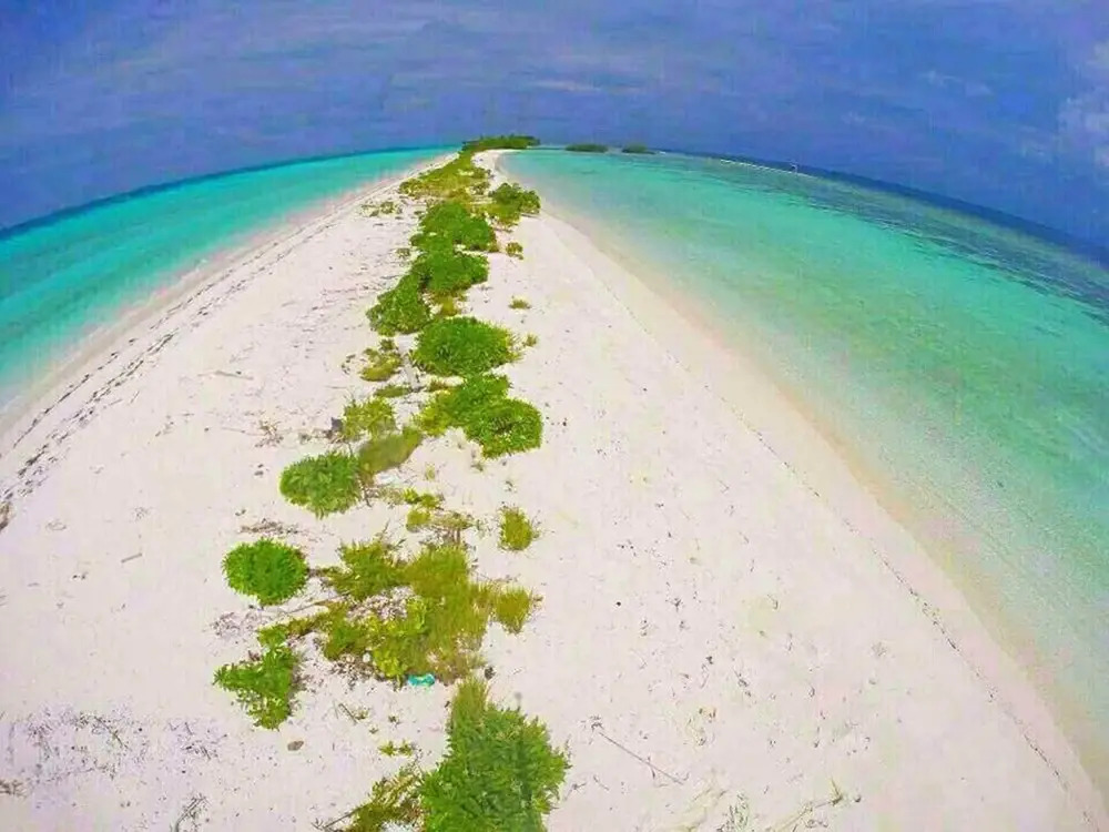 Create Amazing Memories any the Dream Like Island of Dhigurah