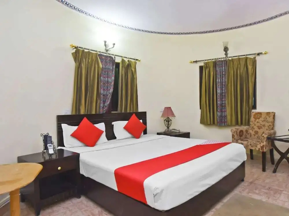 Stay Simple Jaisagarh by OYO Rooms