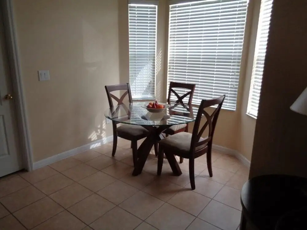 Westhaven 5 bed / 3 Bath
