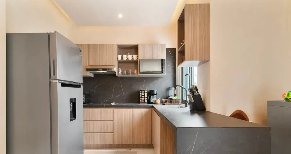 Prime 5th Ave Stay - 2BR With King Beds City Views