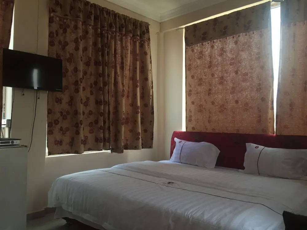 Secrets Hotel