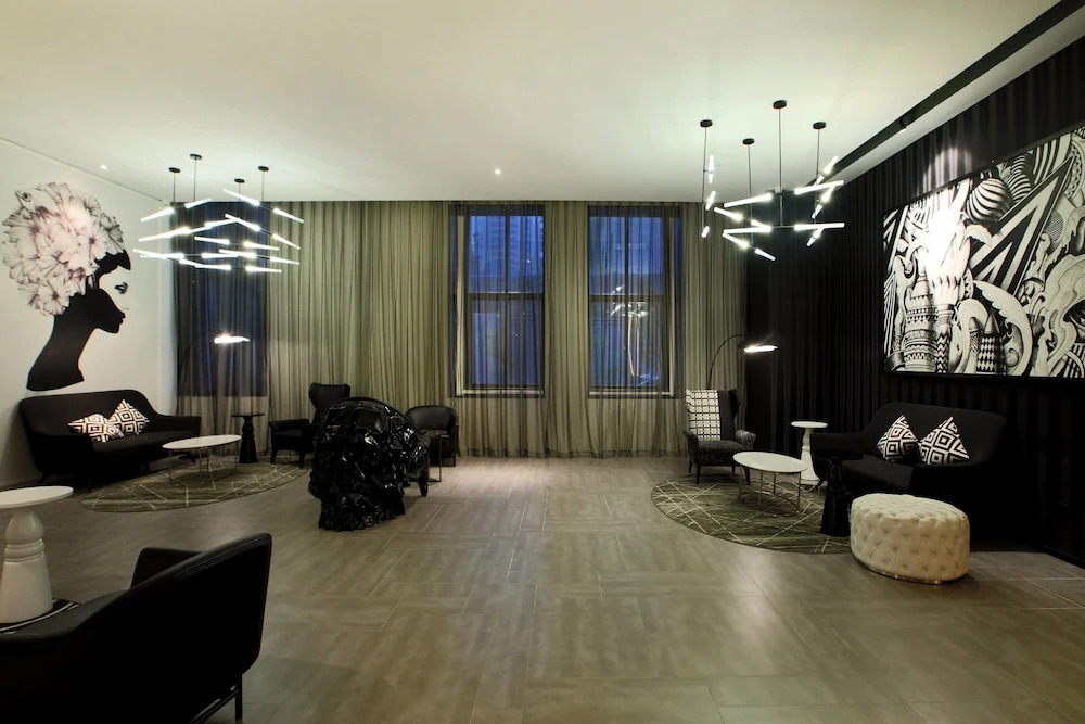 Crystal Orange Hotel