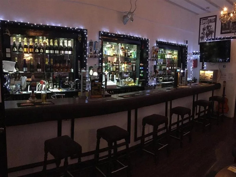Highlands Hotel and bar
