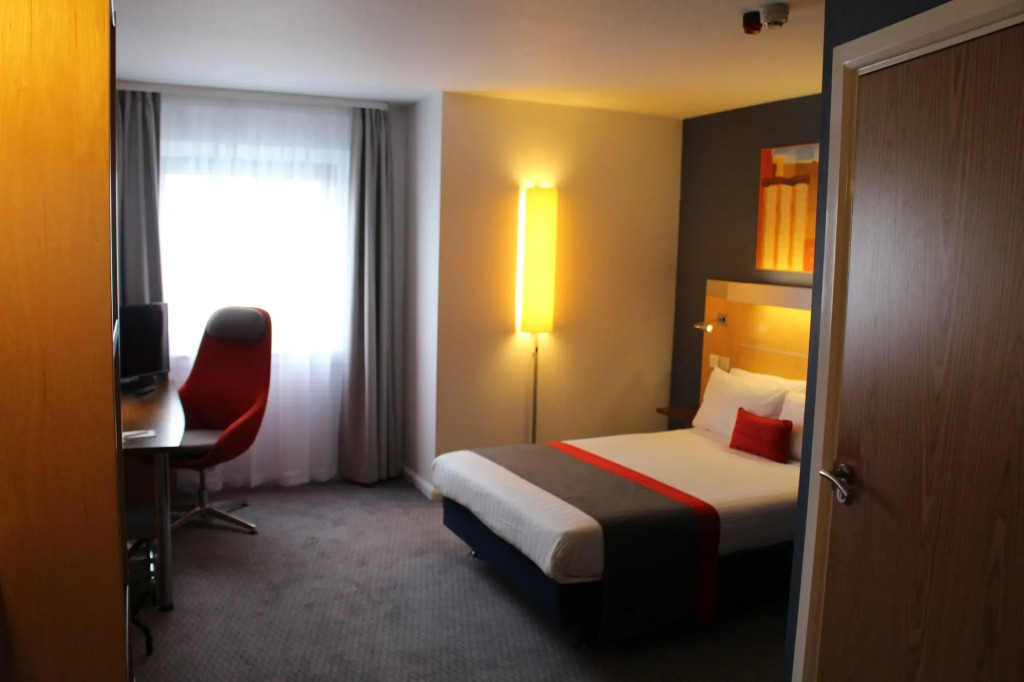Holiday Inn Express London Croydon by IHG