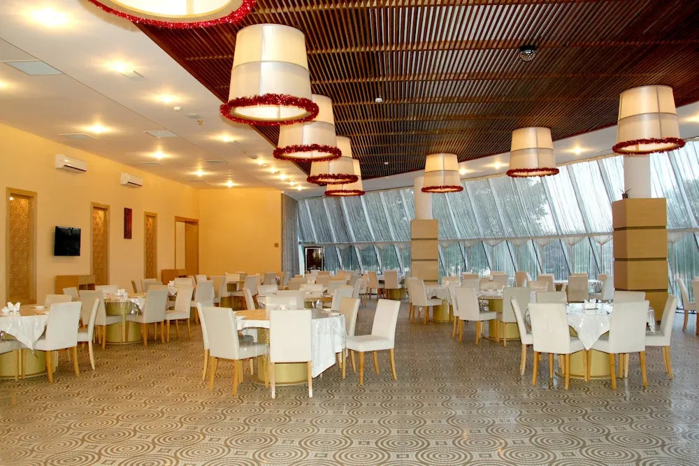 Sheki Olimpiya Hotel & Resort