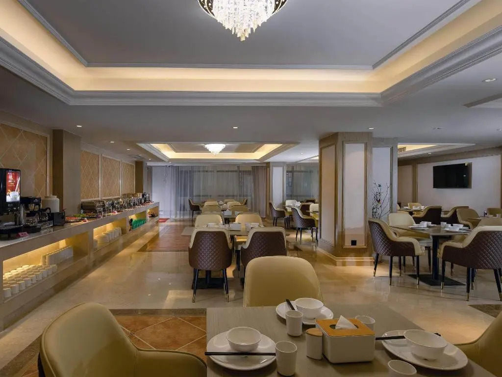Vienna Hotel (Guangzhou Conghua Taiping Subway Station)