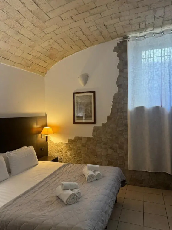 Home at Rome St. Peter Guest House