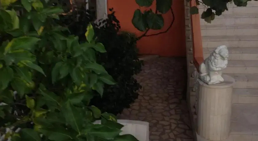 Apartments and Rooms Vujacic