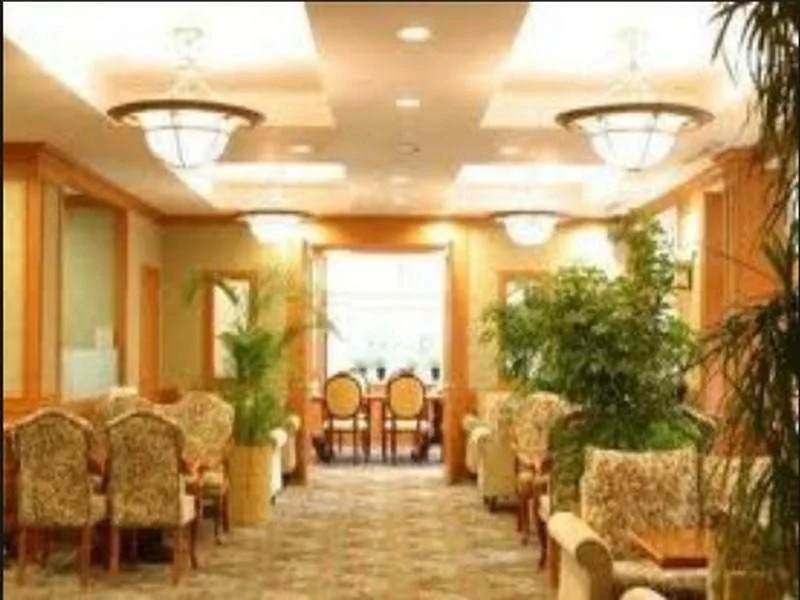 New Regent Hotel(뉴 리젠트 호텔)