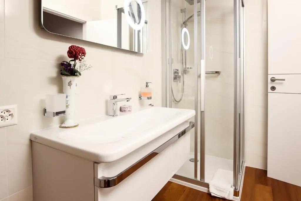 Al Ciani Balcony Suite