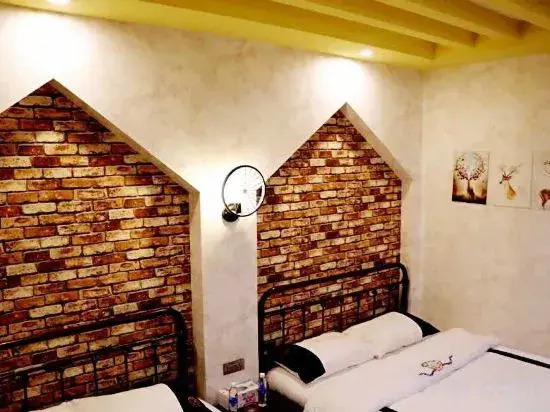 Weijing Hotel