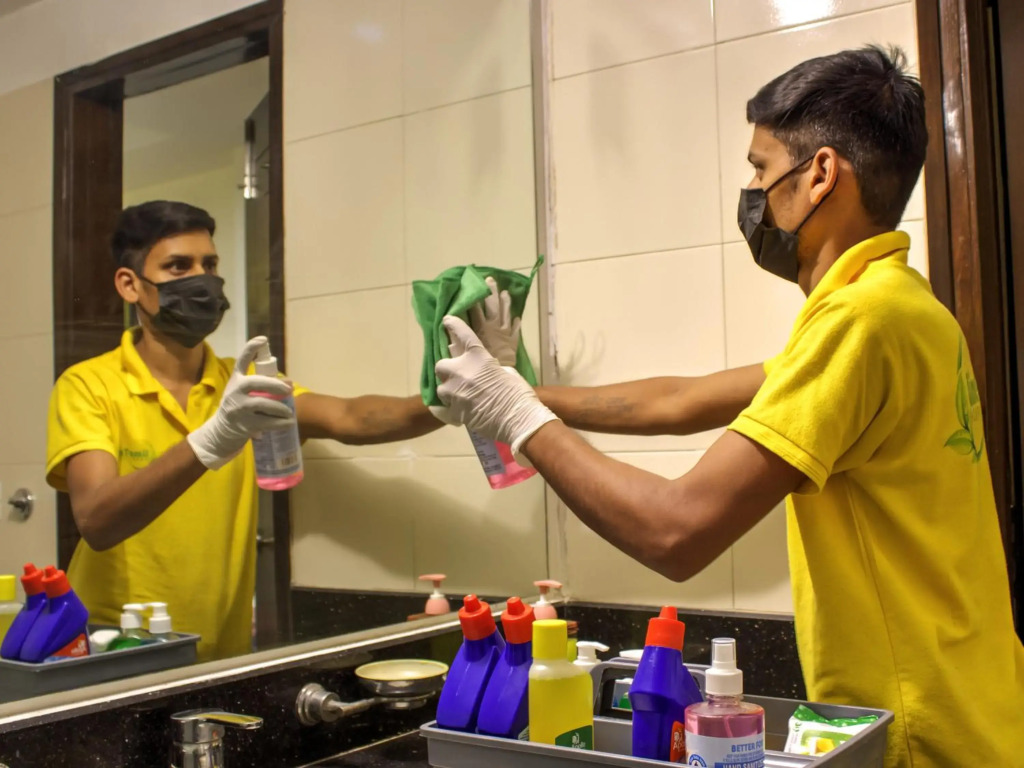 Lime Stays B&B GK-2 at Greater Kailash Metro South Delhi nearby Saket Select City