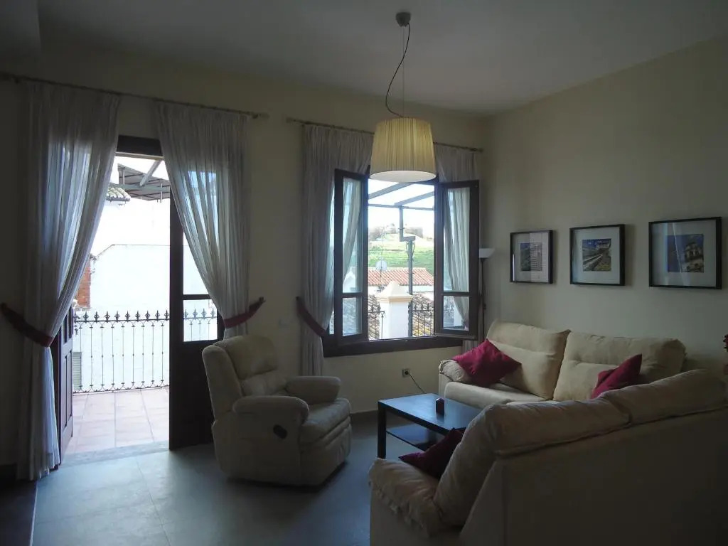 Apartamentos Candela Alora