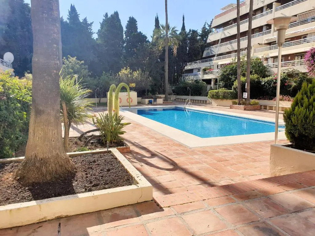 Spacious 3 Bedroom 2nd Line Beach Apartment Marbella Center