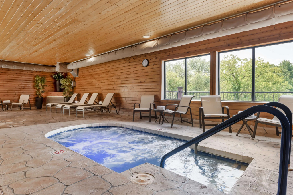Best Western Spooner Riverplace