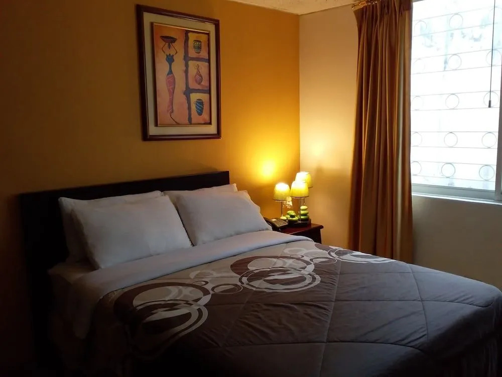 Hostal El Roble