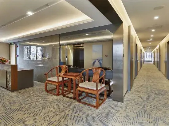 Mia Hotel (Jiangmen Station store)