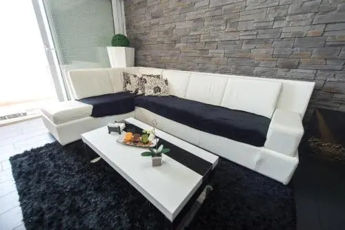 Apartment Adi