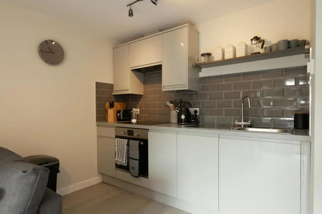 Crewe Short Lets 8 Victoria Court, Crewe
