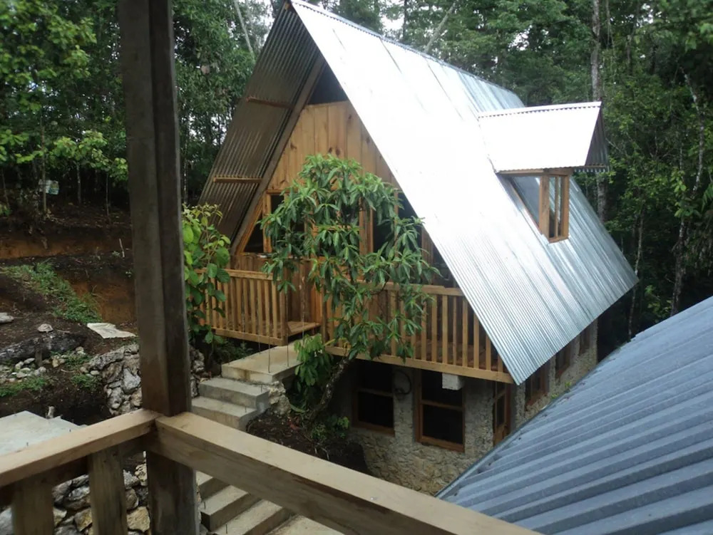 Hostel Paraiso Verde Coban