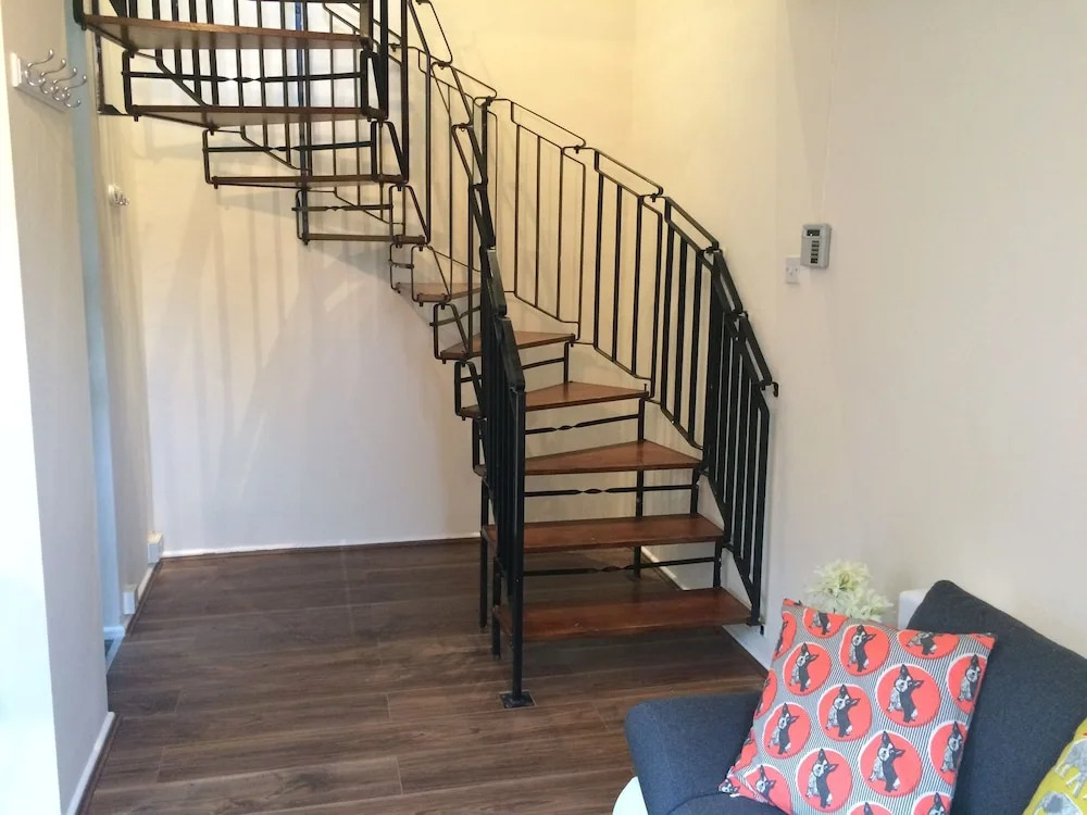 Thomson Lodge 1-Bedroom Flat