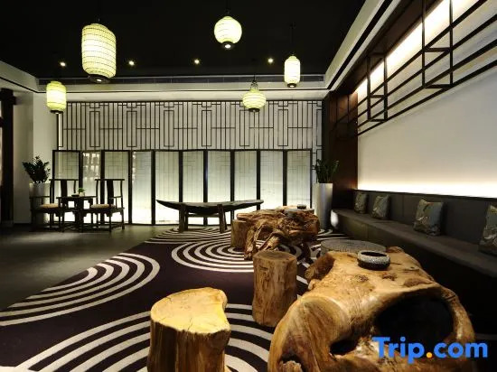 Xun Hotel