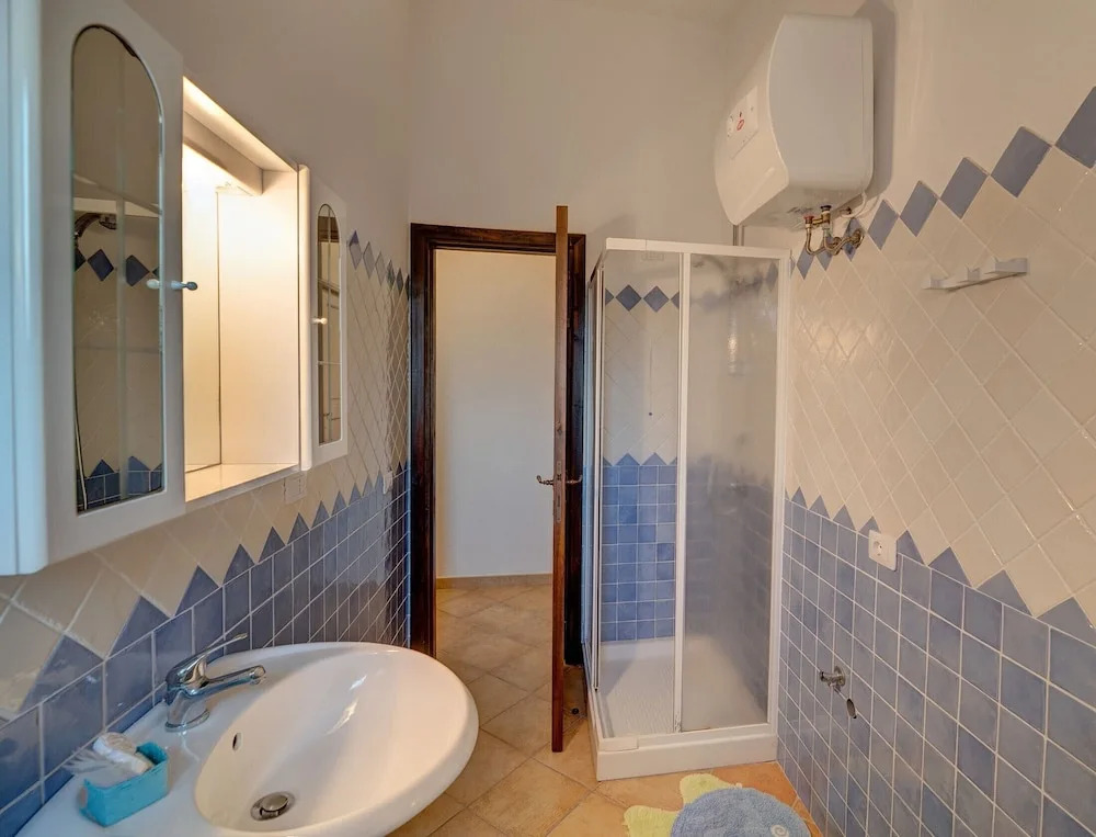 The Fantastic Residenza Badus 1 Bedroom Apartment Sleeps 4 No0811m