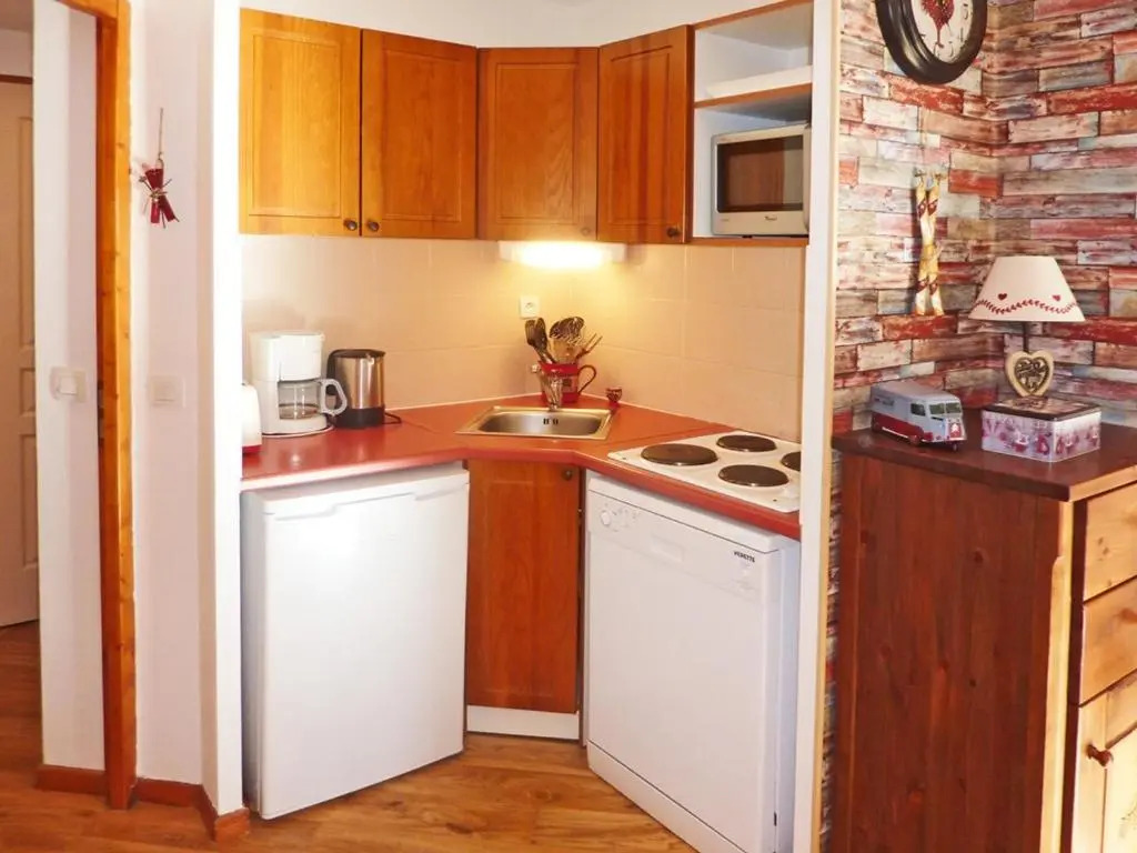 Appartement Les Orres, 2 pièces, 8 personnes - FR-1-322-202