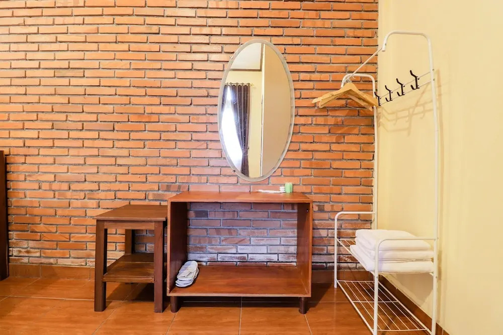 Hotel Ndalem Ayem