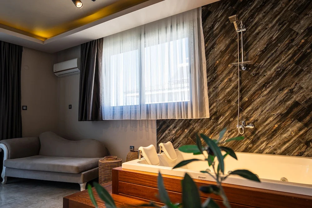No 48 Alaçatı