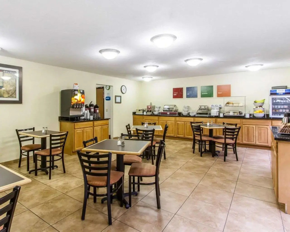 Rodeway Inn